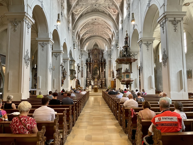 Blick in Kirche