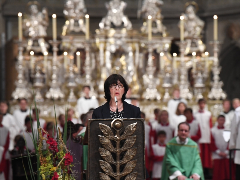 Redner in Kirche