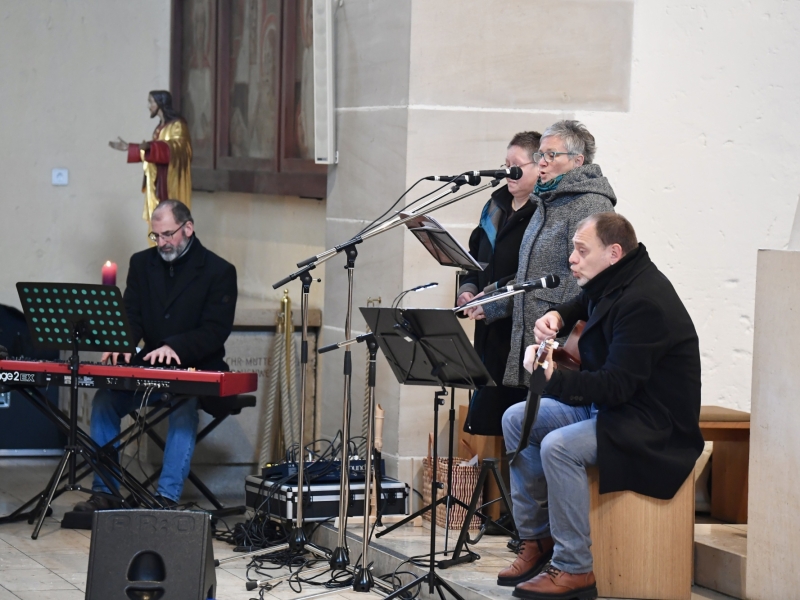 Band in Kirche