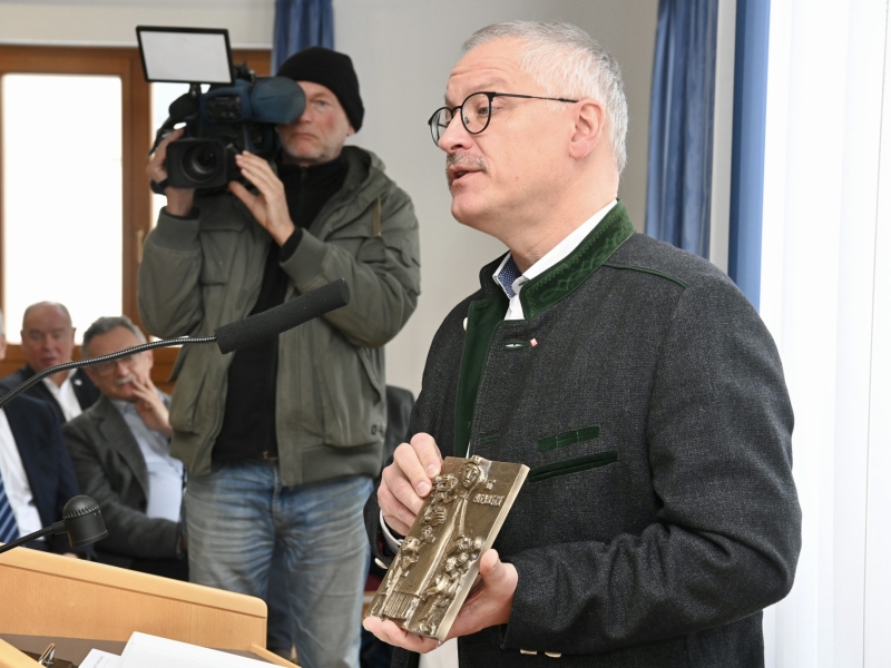 Redner vor Publikum