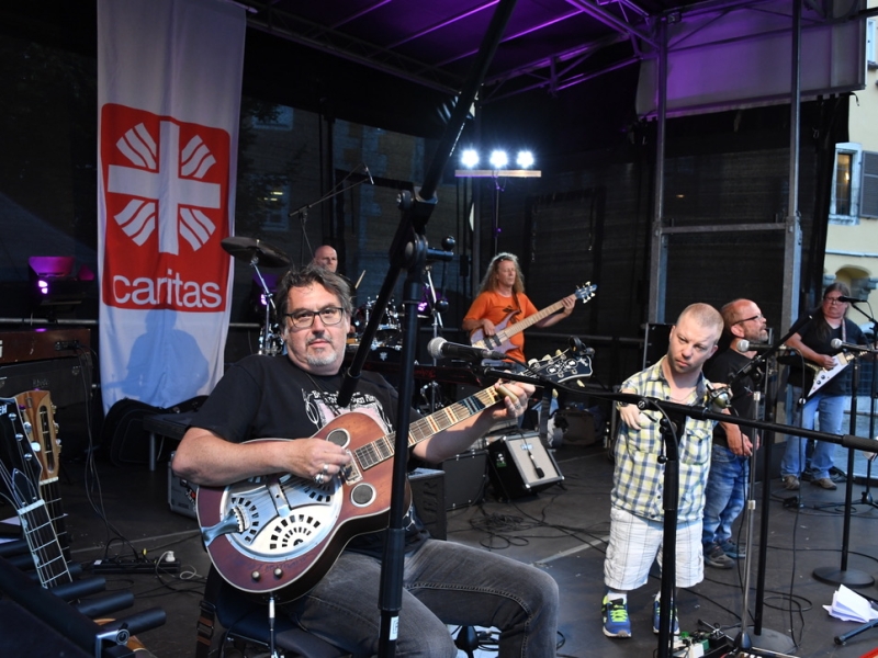 Band auf B&uuml;hne