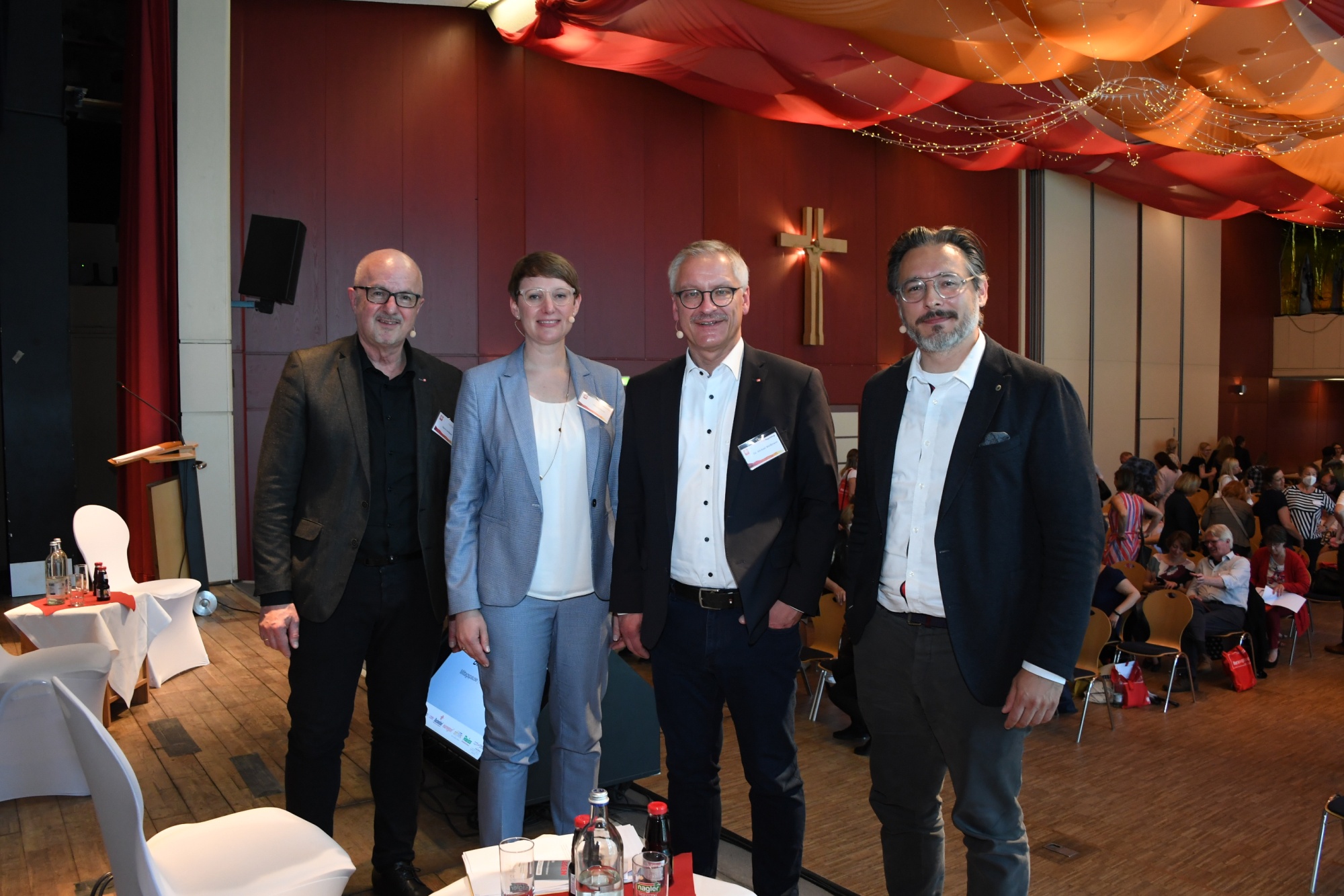 4 Personen im Portrait
