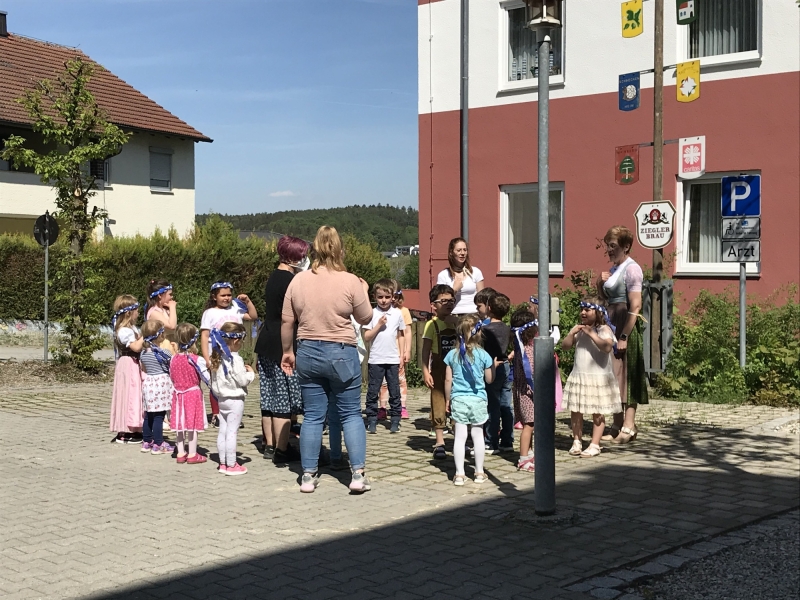Alles ausgehandelt - Jetzt steht der Baum!
