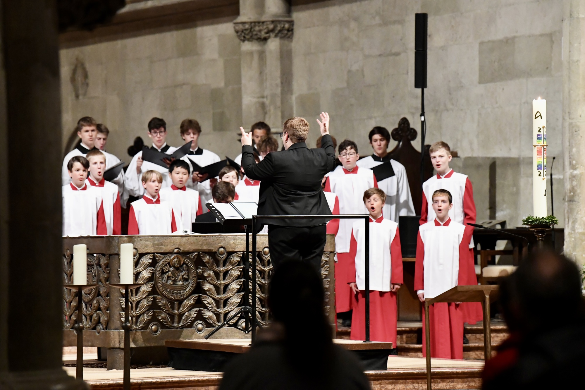 Chor in Kirche