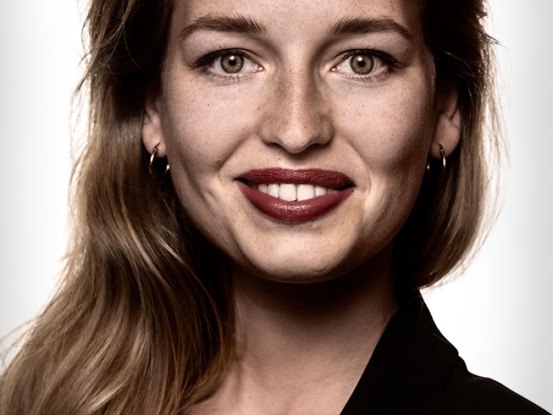 Frau im Portrait