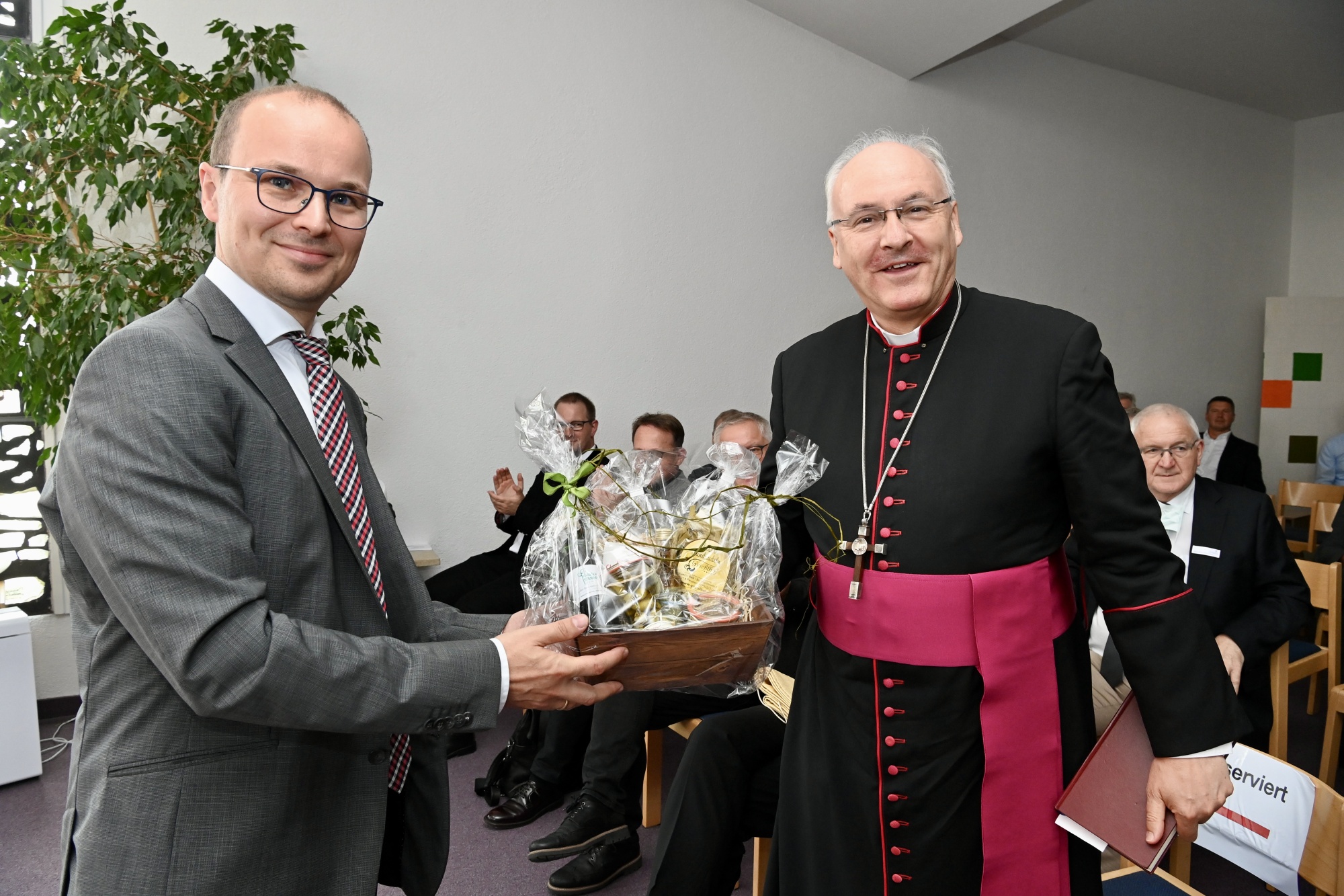 Empfang eines Geistlichen