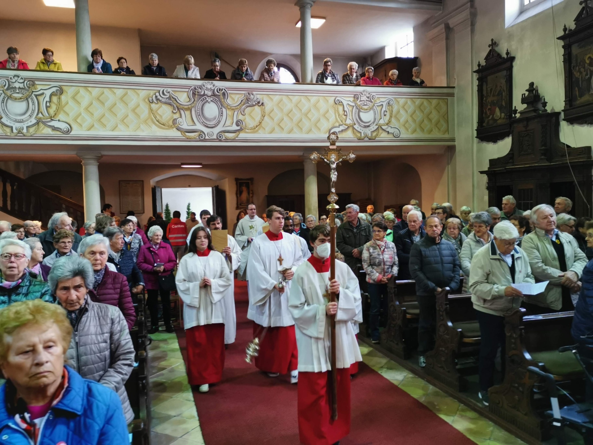 Geistliche in Kirche