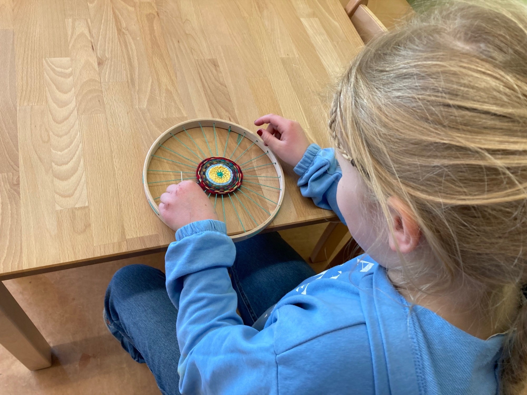 Kind beim spielen